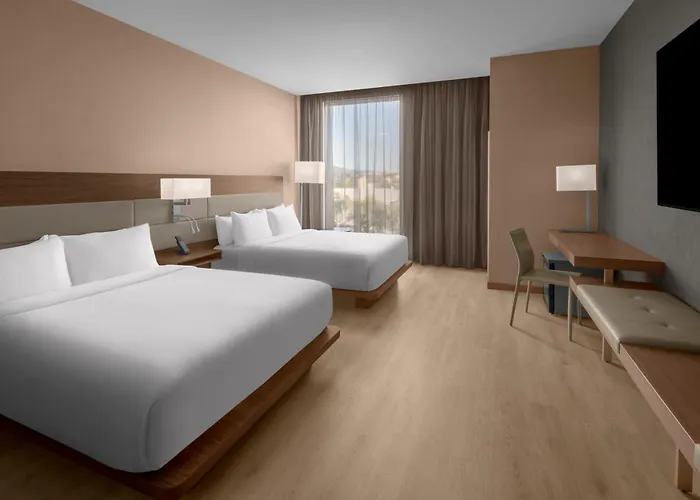 Ac By Marriott Old Town Scottsdale