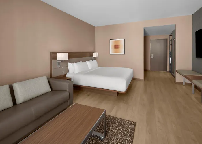 Ac By Marriott Old Town Hotel